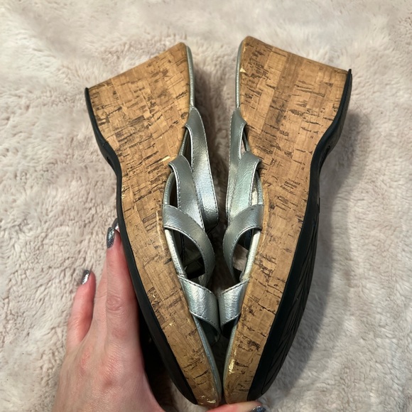 jaclyn smith wedges size 8.5 - Picture 6 of 6